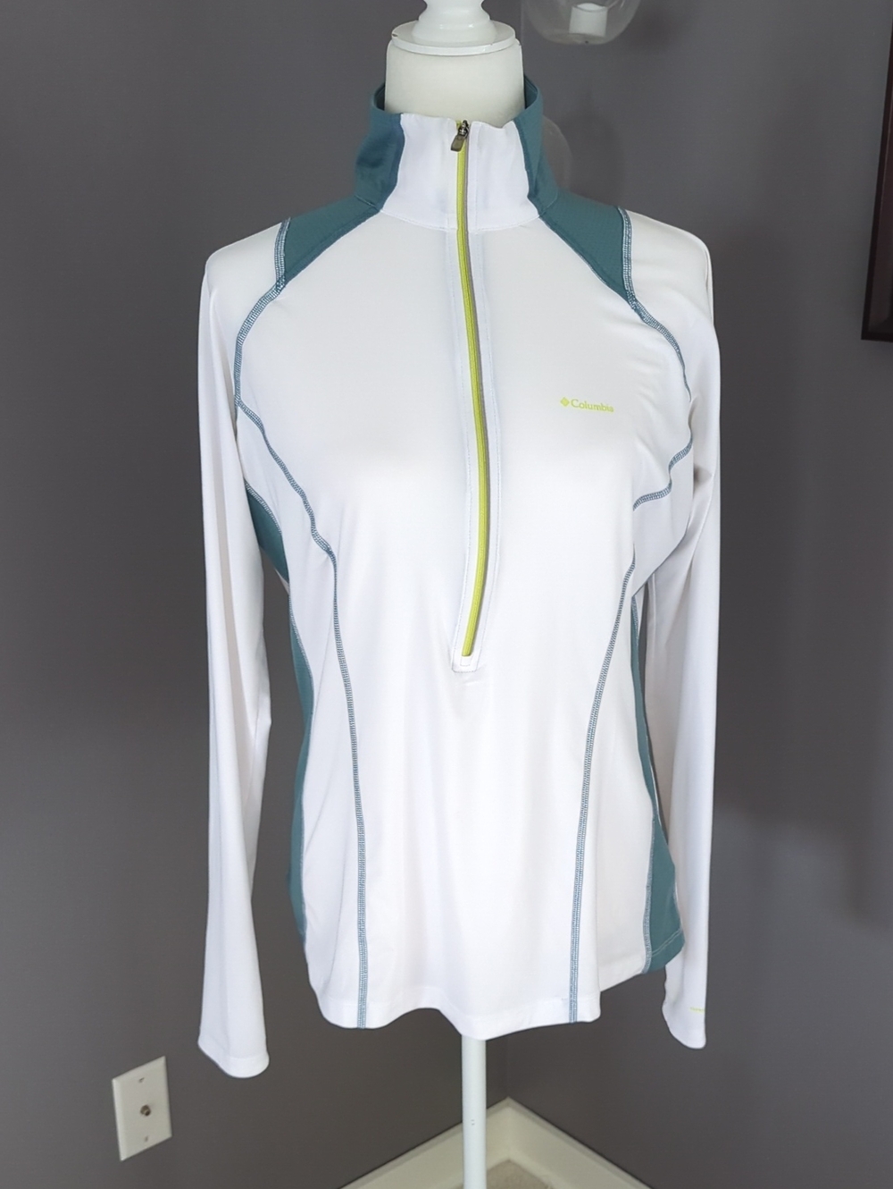 Columbia White Long-Sleeve Half-Zip with Teal Panels